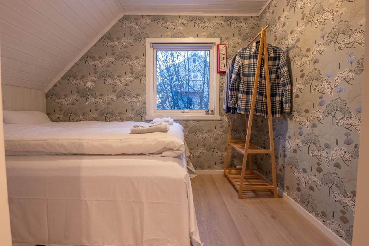 Urban And Stylish Apartment In City Centre Tromso Exterior photo
